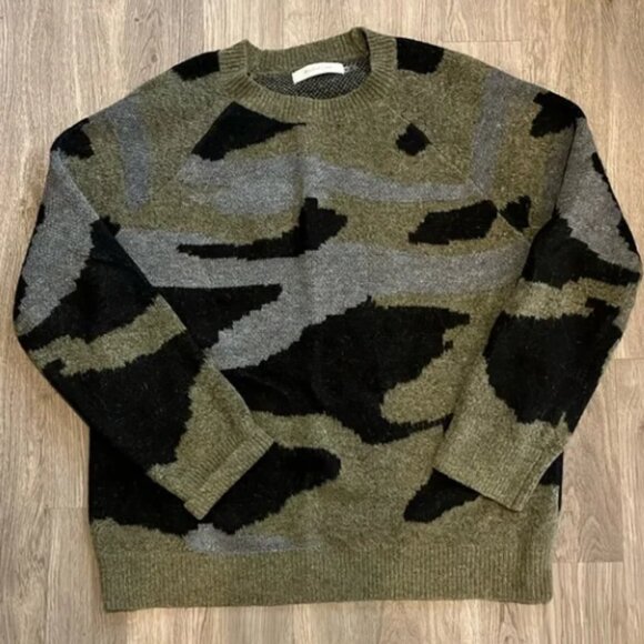 Mustard seed size medium green black sweater - Picture 1 of 1